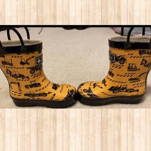 Oaki Construction Print Rain Boots ~ Kids Size 6